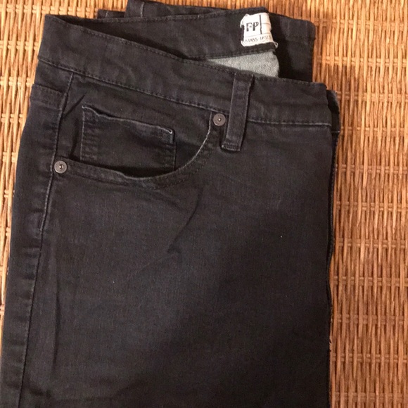 Free People black skinny jeans sz 31 - Picture 5 of 5
